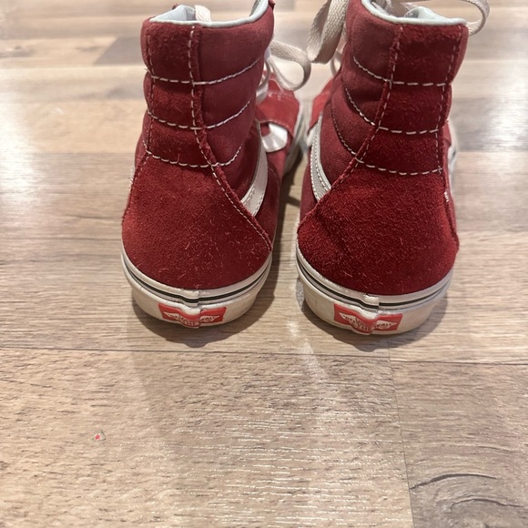 Red High-Top Sneakers - Picture 4 of 5